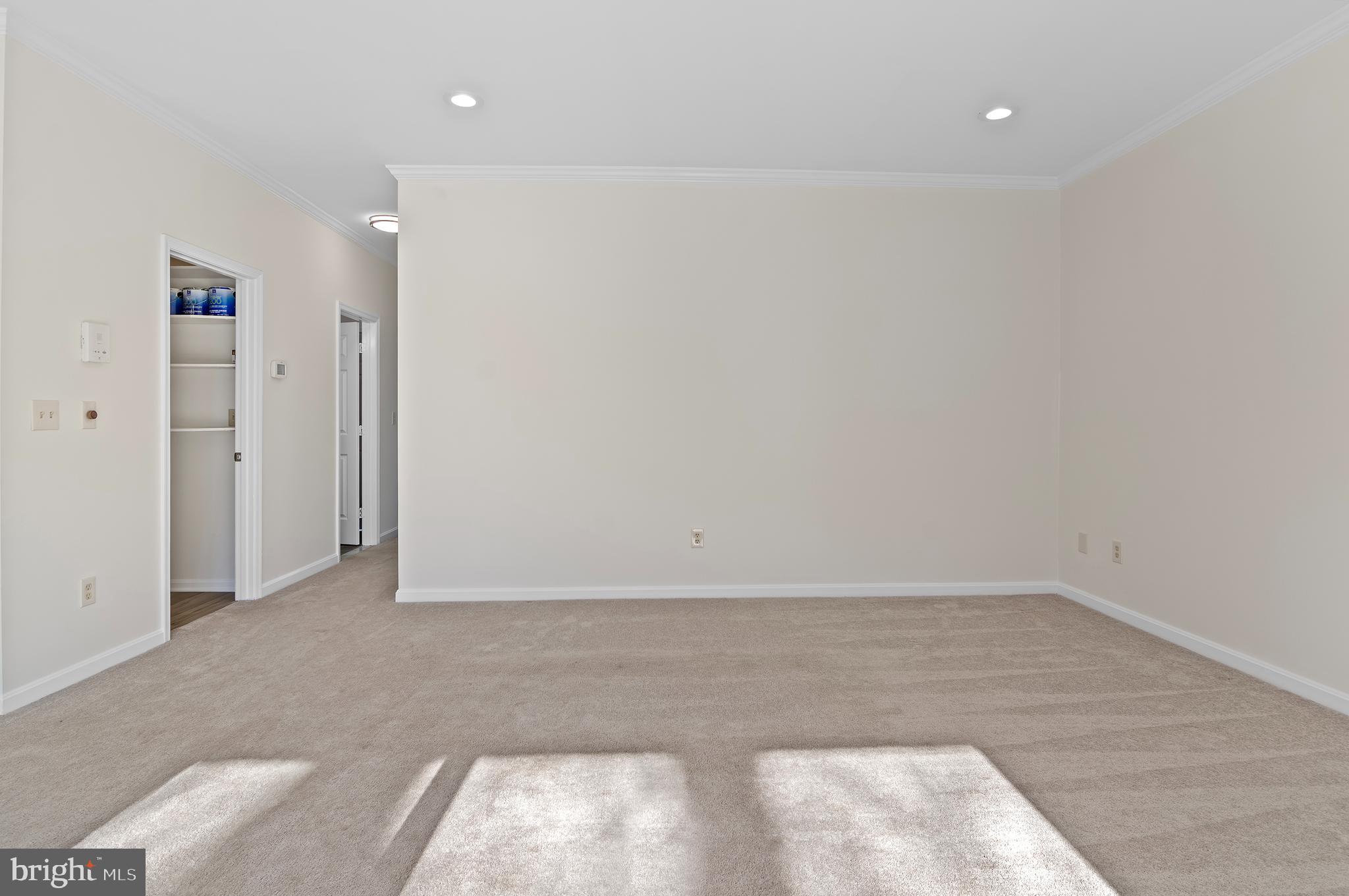 FAIRWAYS BAY HILLS CONDOMINIUMS - Residential