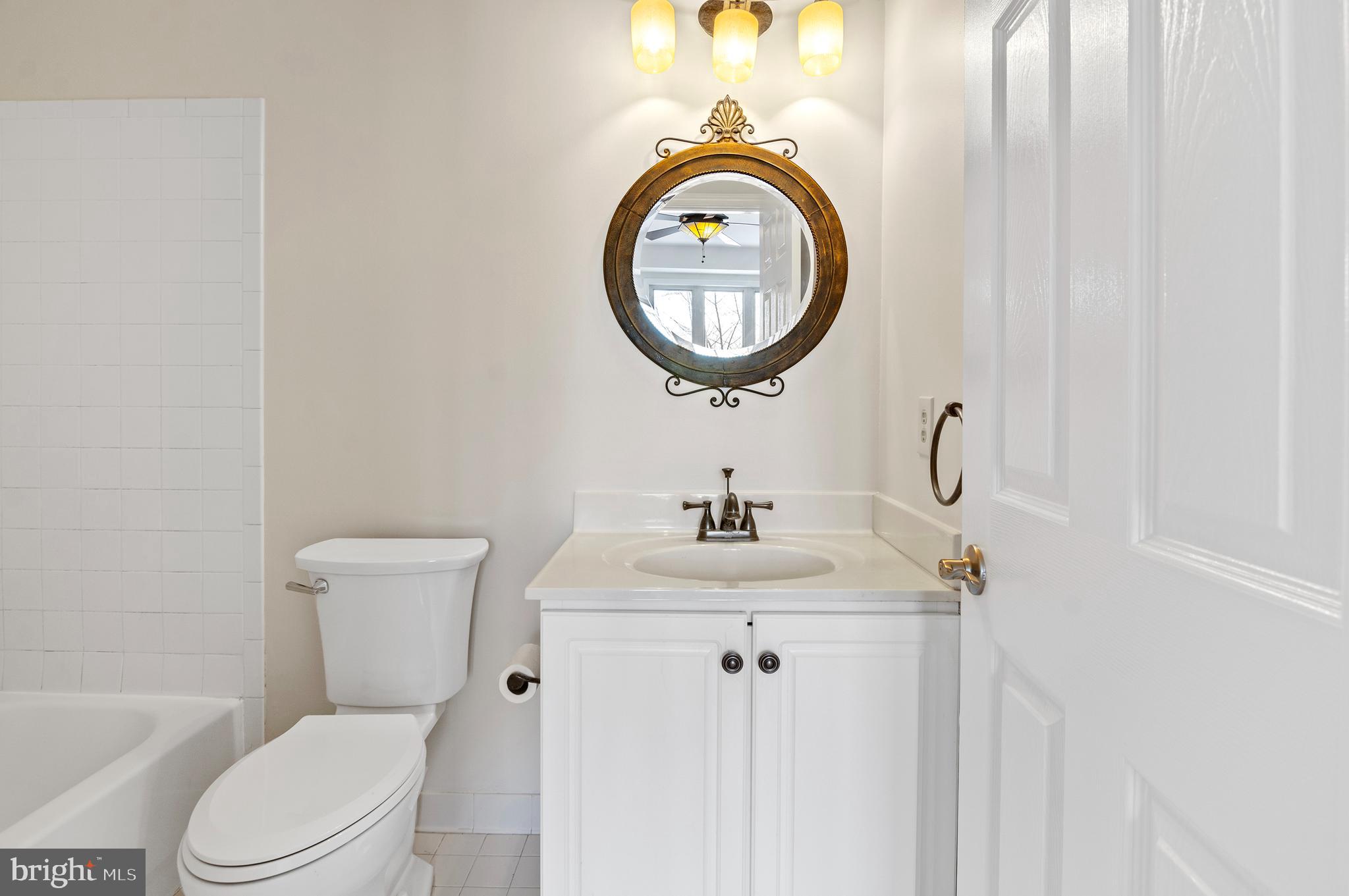 FAIRWAYS BAY HILLS CONDOMINIUMS - Residential