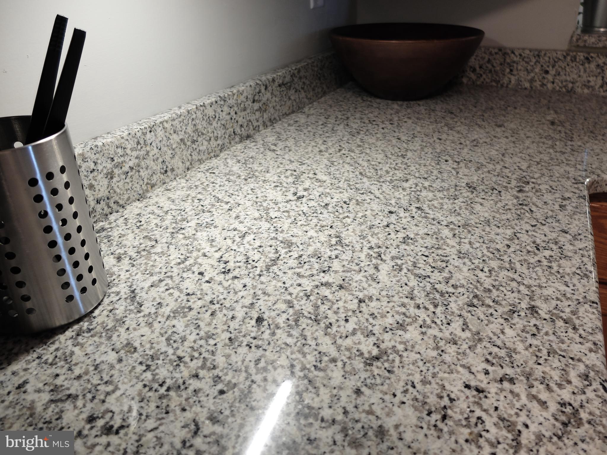 LAUREL WOODS - Residential