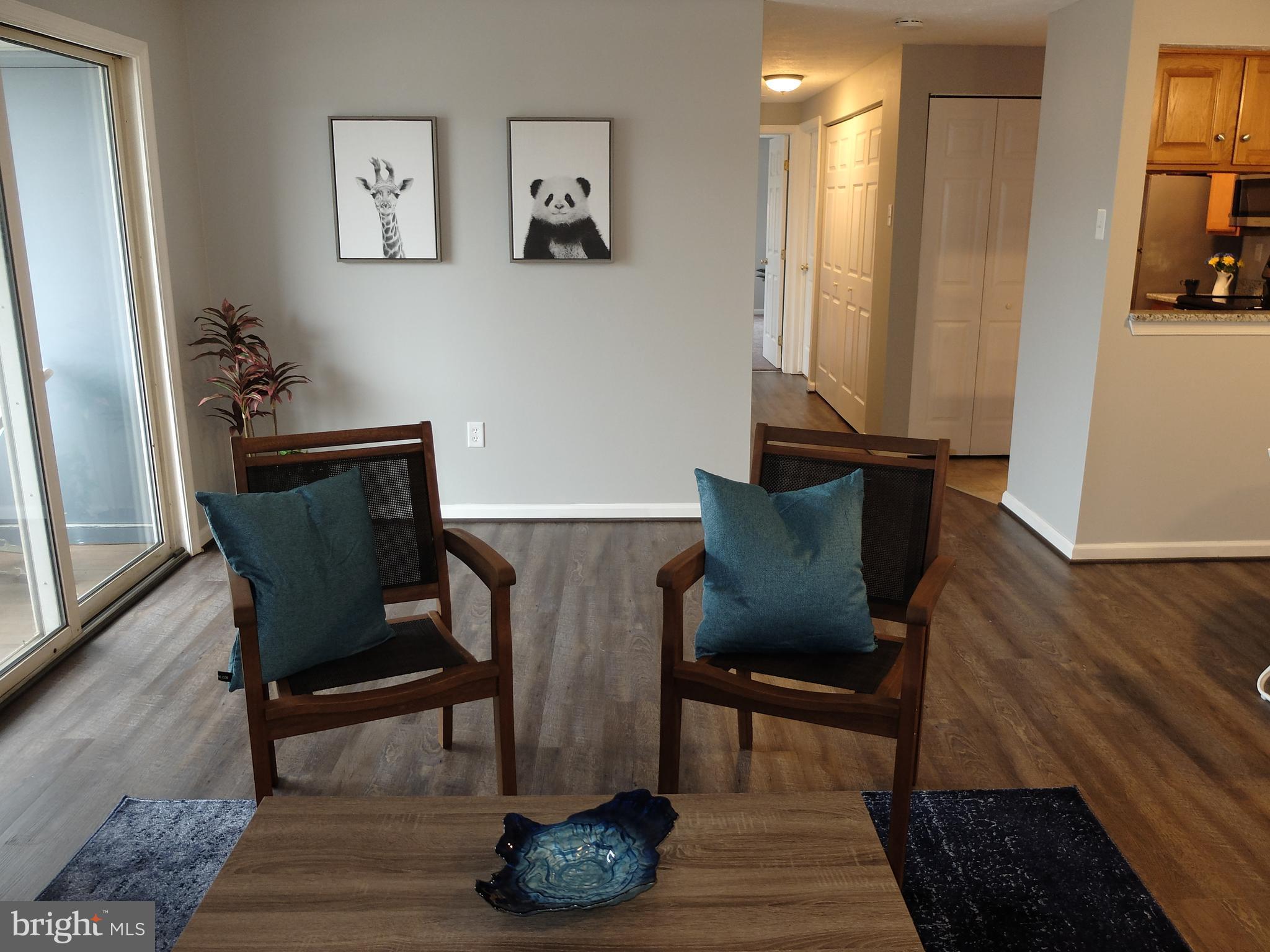 LAUREL WOODS - Residential