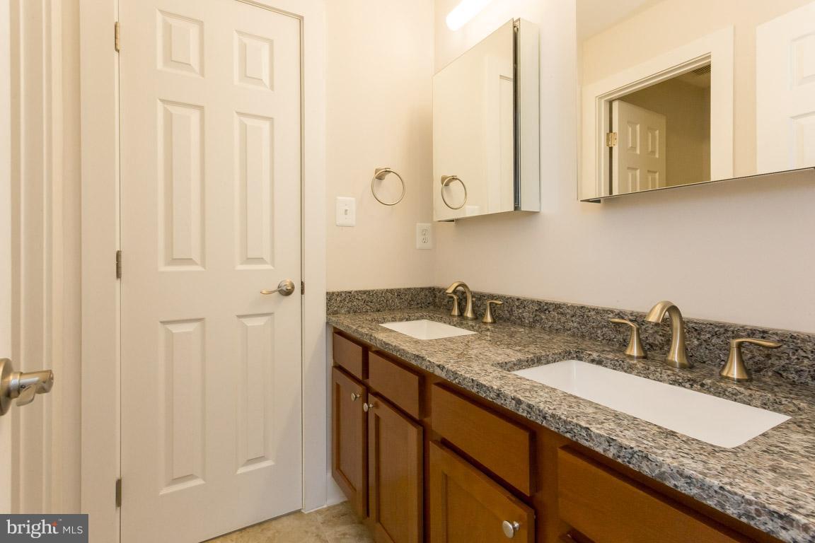 OAKLAWN - Residential