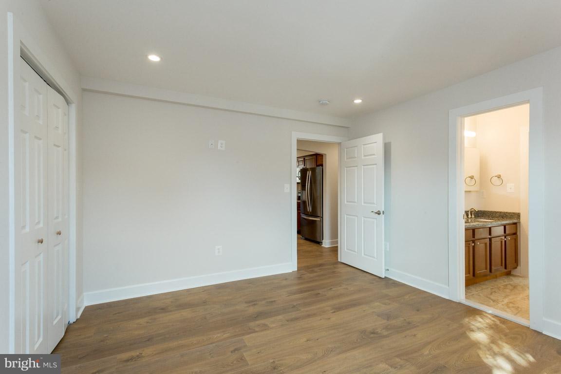 OAKLAWN - Residential