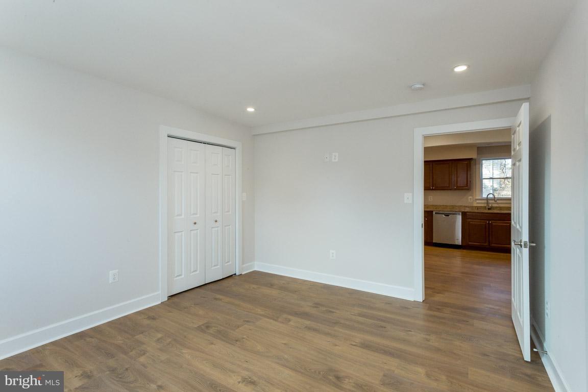 OAKLAWN - Residential