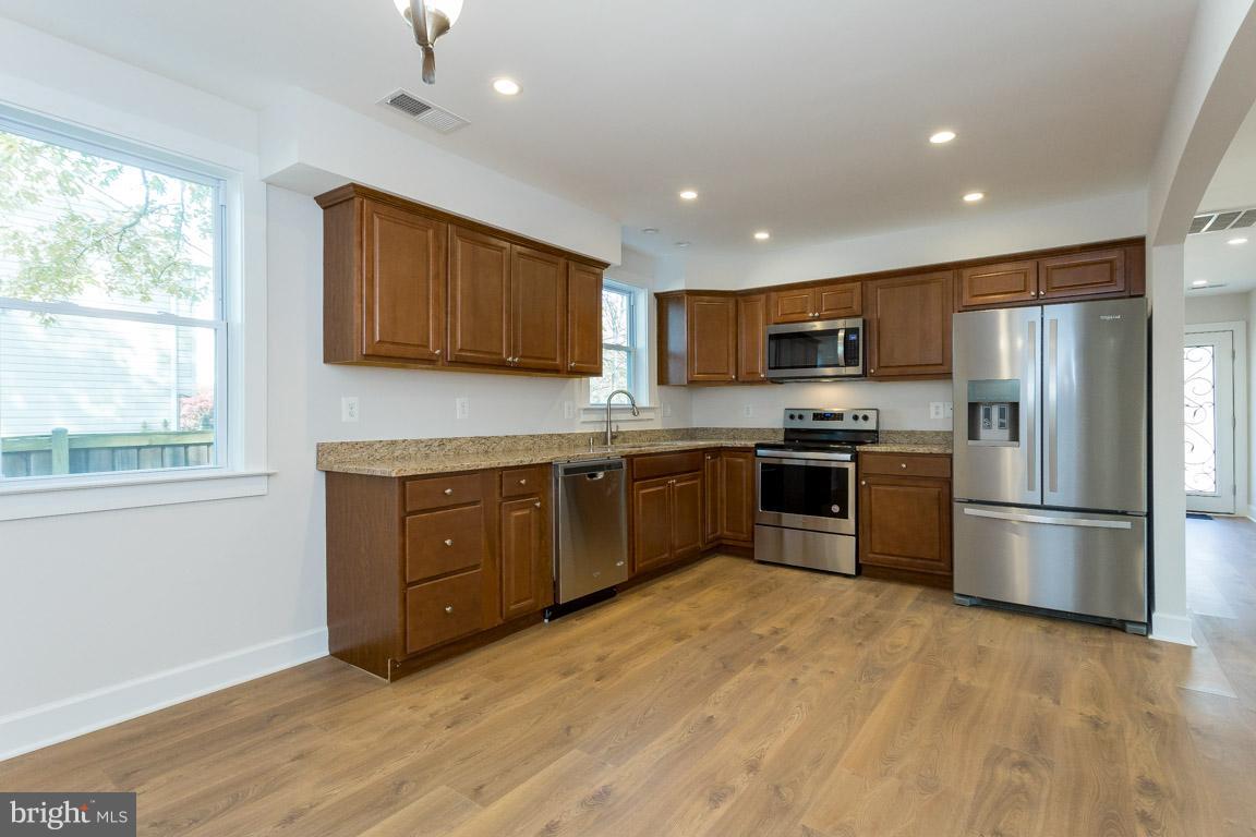 OAKLAWN - Residential