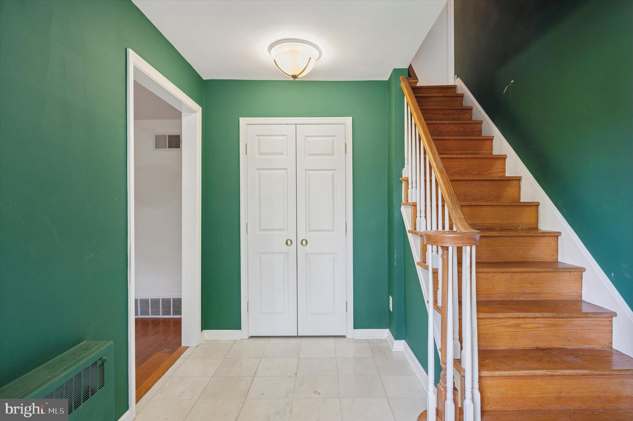 26 N EDMONDS AVENUE