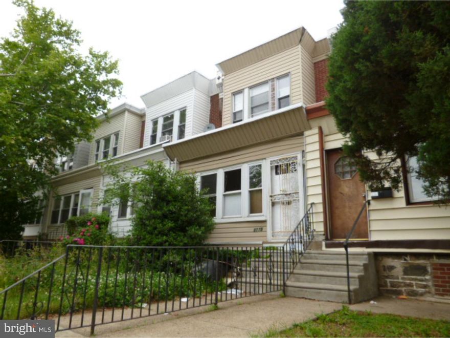 3 bedroom house that is in almost rent ready condition. off All offers will be presented, $2,000 certified deposit and proof of funds will be required. AS IS Addendum and buyer will be responsible for u/o. Seller is equitable owner. Recommend to use assurance abstract for tile This is an assignment transaction. Cash or hard money financing only. All offers will be presented