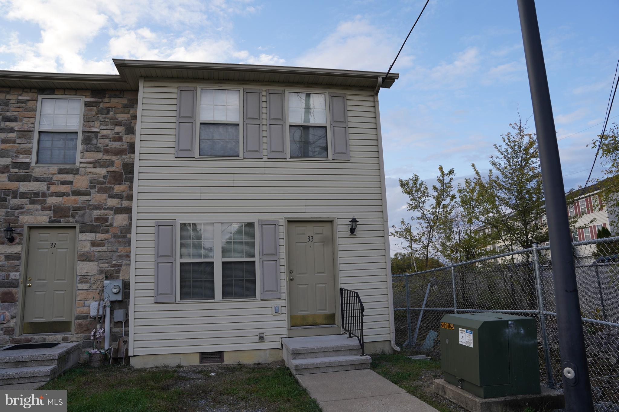 SULPHUR SPRINGS TOWNHOMES - Residential Lease