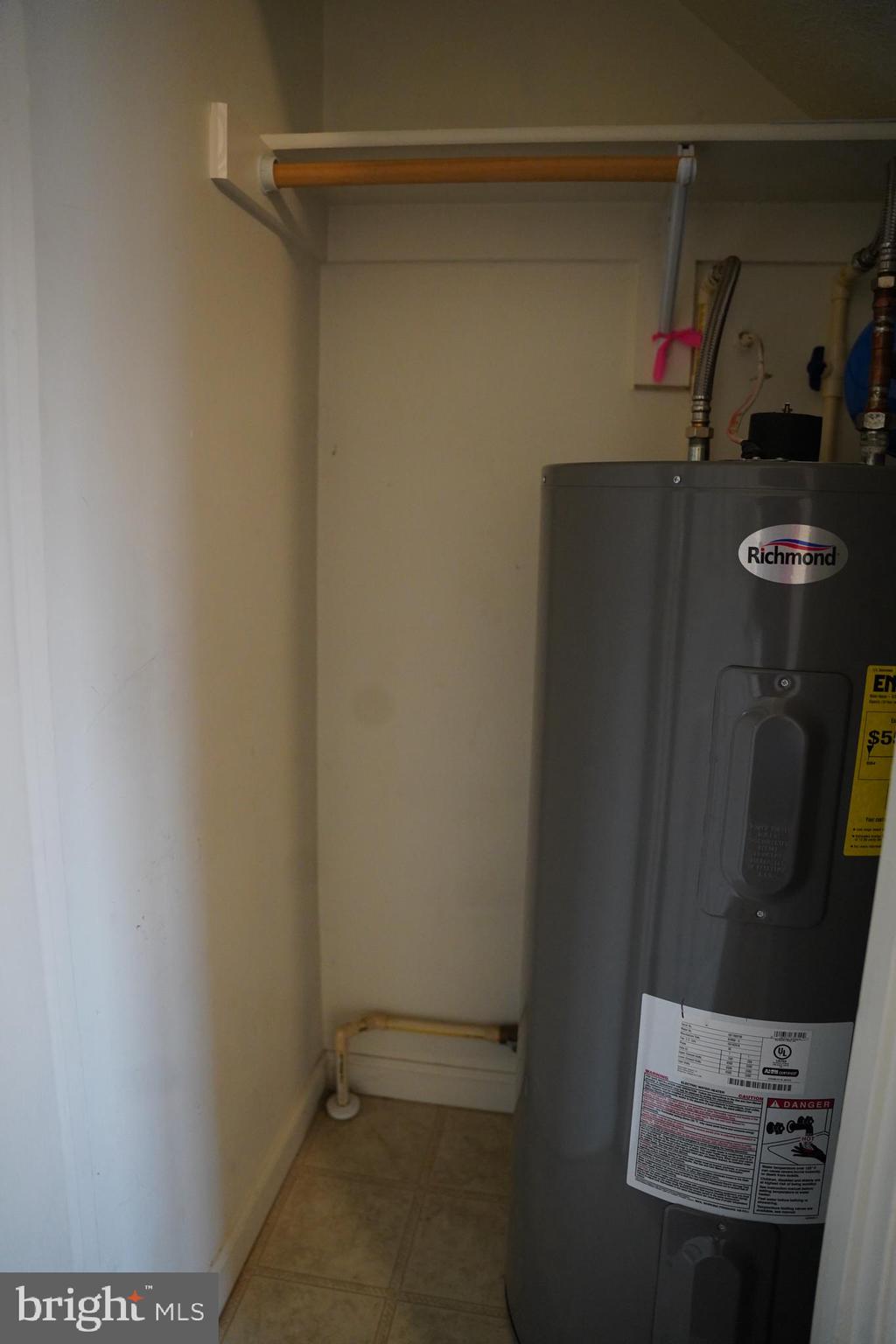 SULPHUR SPRINGS TOWNHOMES - Residential Lease