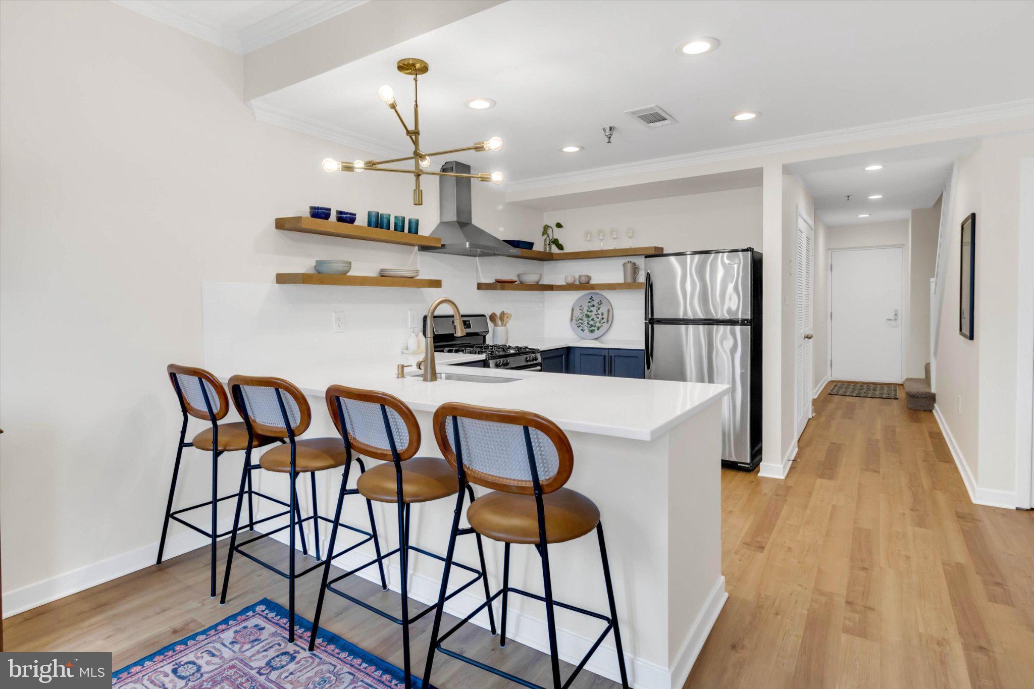 1726 ALICEANNA STREET 405-NB