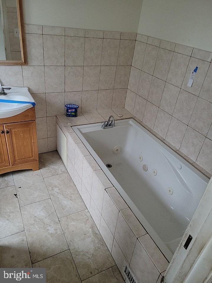 BELAIR-EDISON - Residential