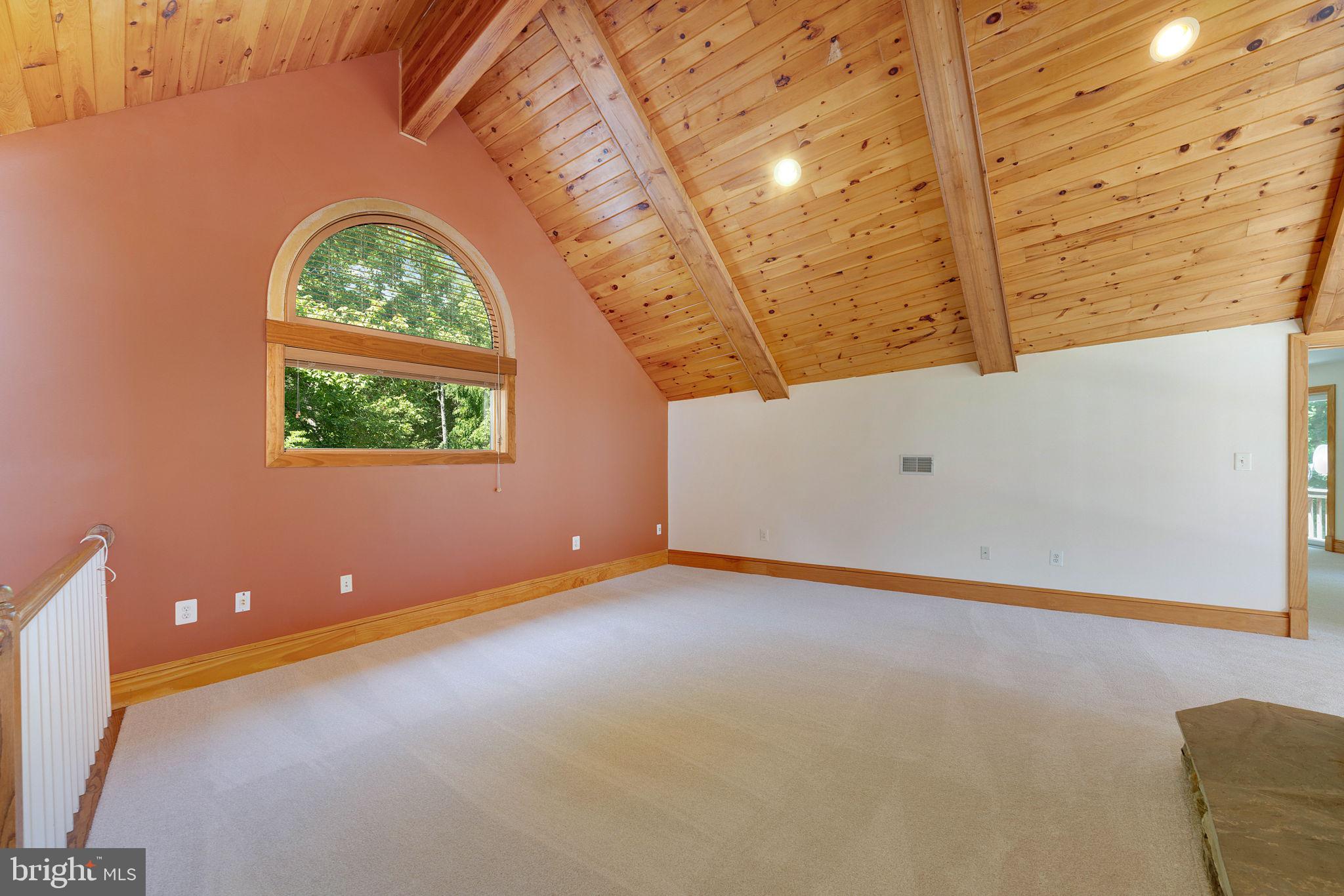 GOOSE CREEK FARMS - Commercial Sale