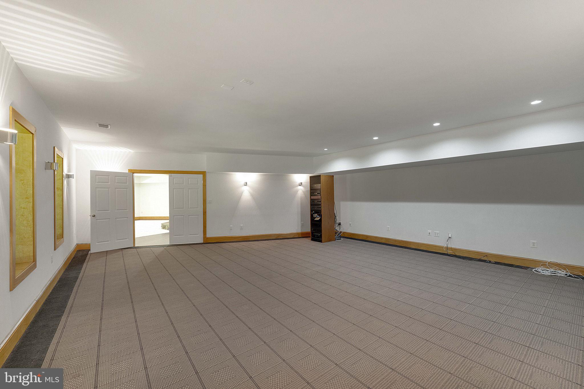 GOOSE CREEK FARMS - Commercial Sale