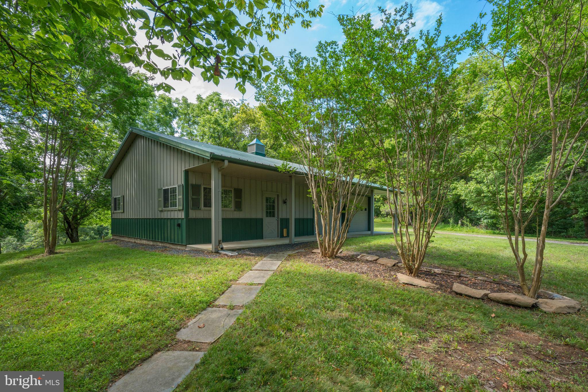 GOOSE CREEK FARMS - Commercial Sale