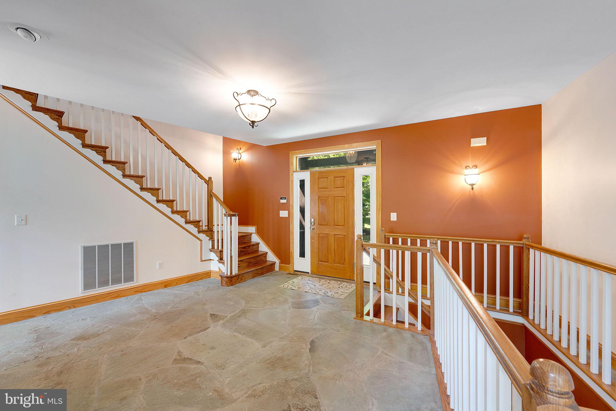 GOOSE CREEK FARMS - Commercial Sale