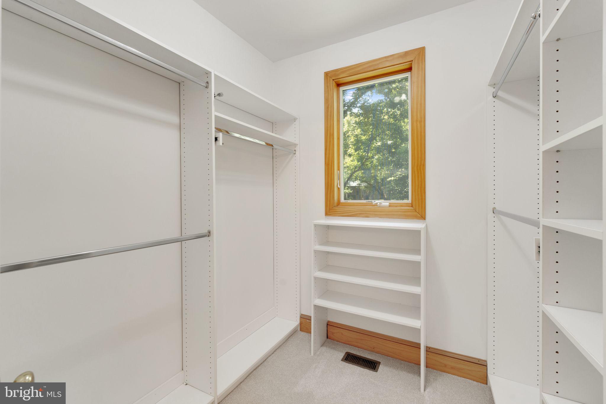 GOOSE CREEK FARMS - Commercial Sale