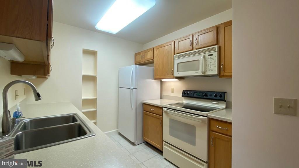 VILLAGE HEIGHTS - Residential