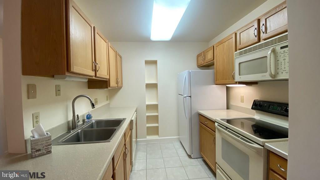 VILLAGE HEIGHTS - Residential