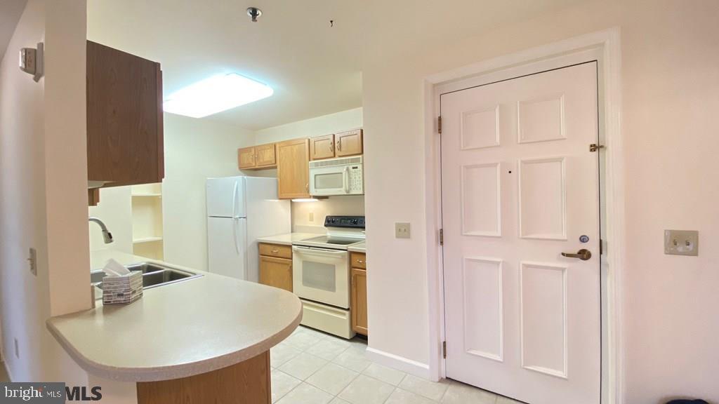 VILLAGE HEIGHTS - Residential