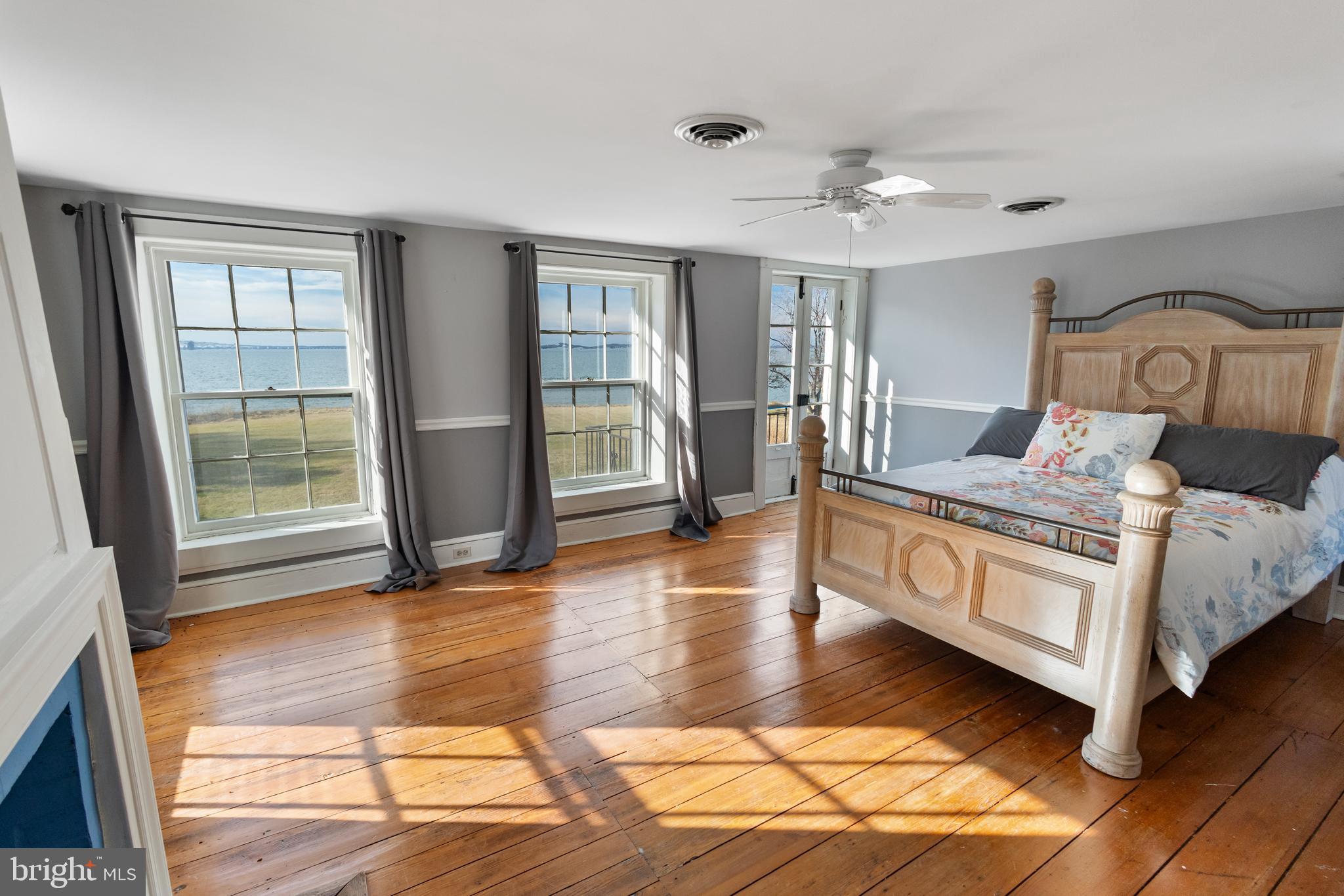 WOLF FARM - Residential