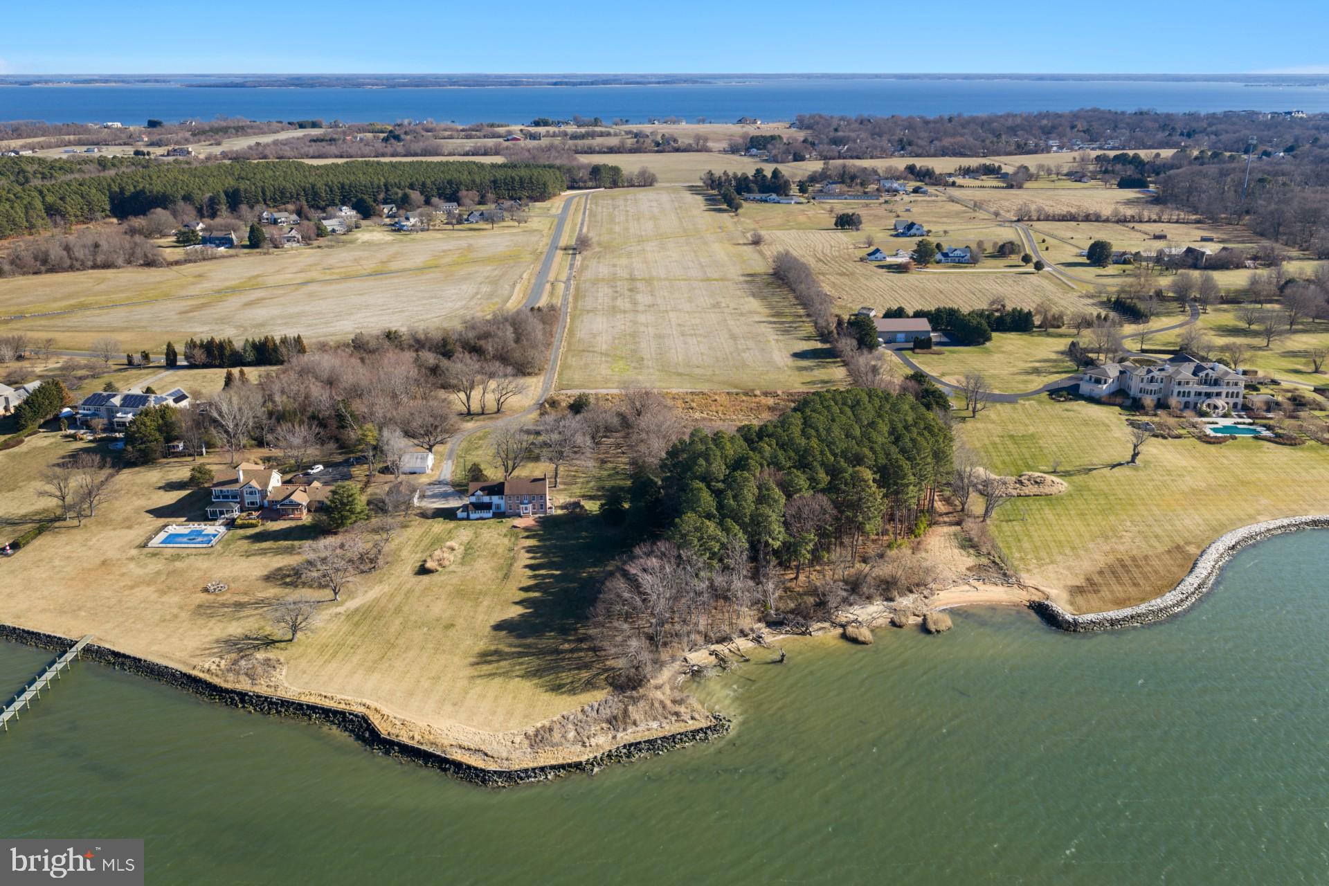 WOLF FARM - Residential