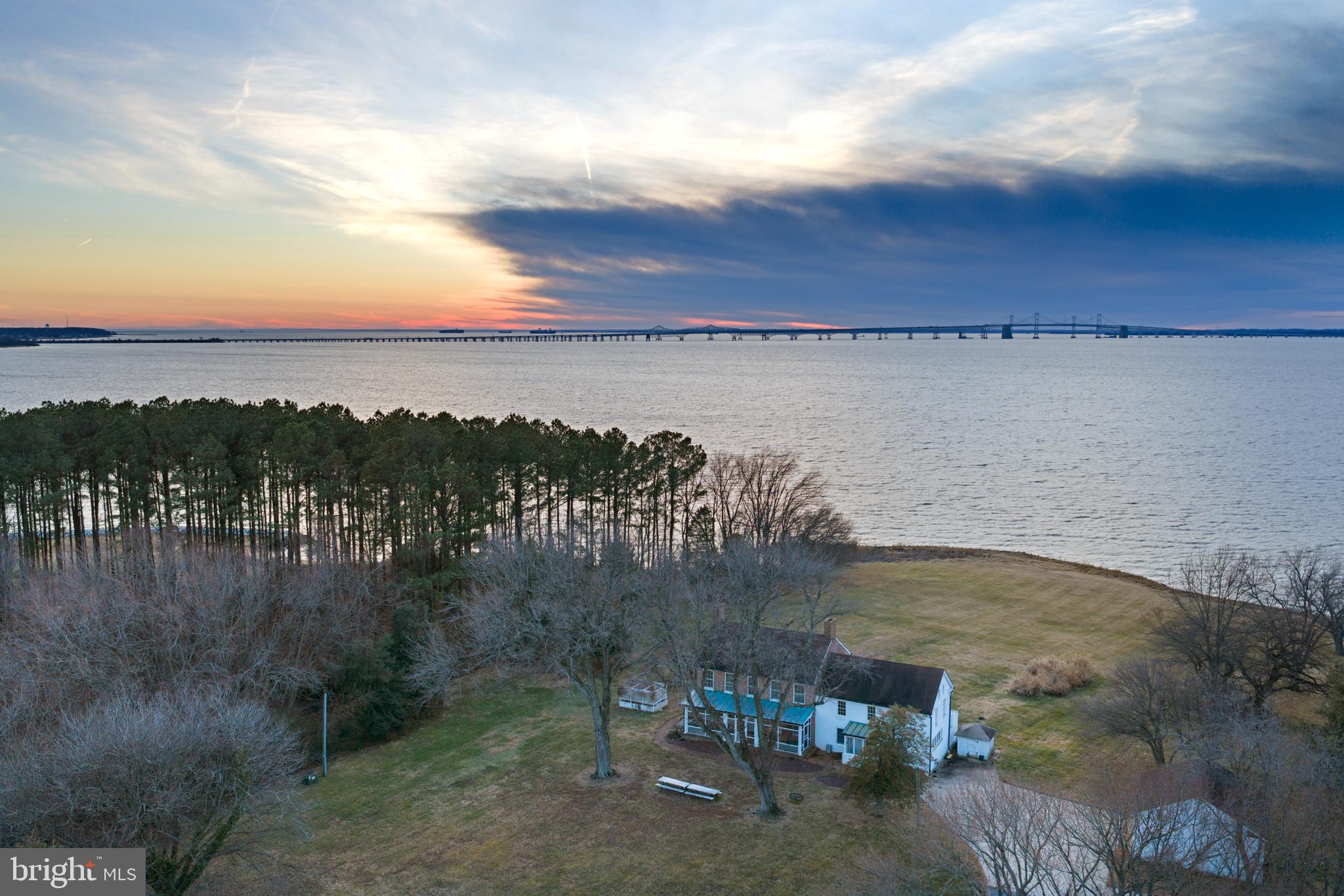 WOLF FARM - Residential