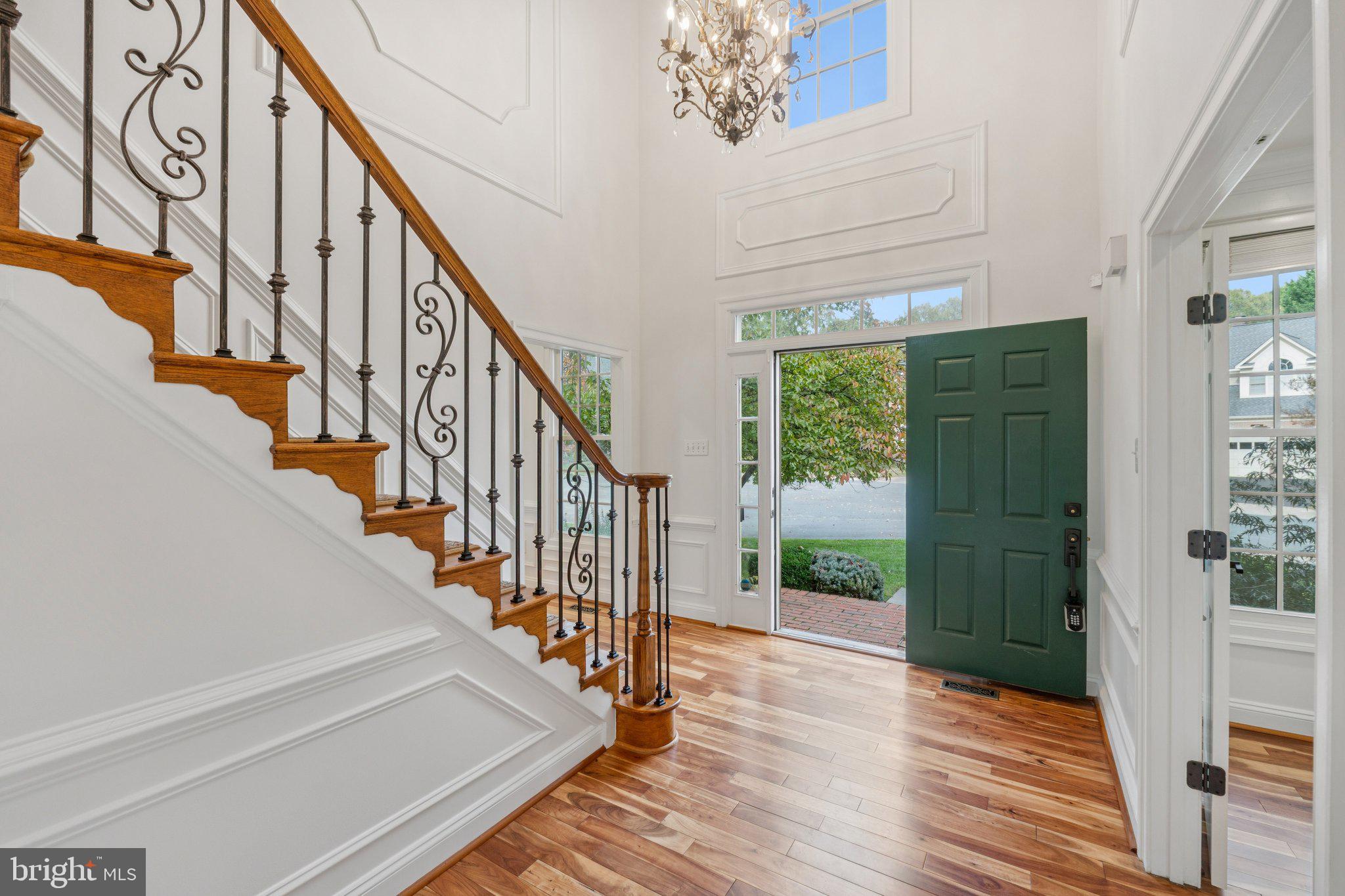 4 YELLOW PLUM COURT