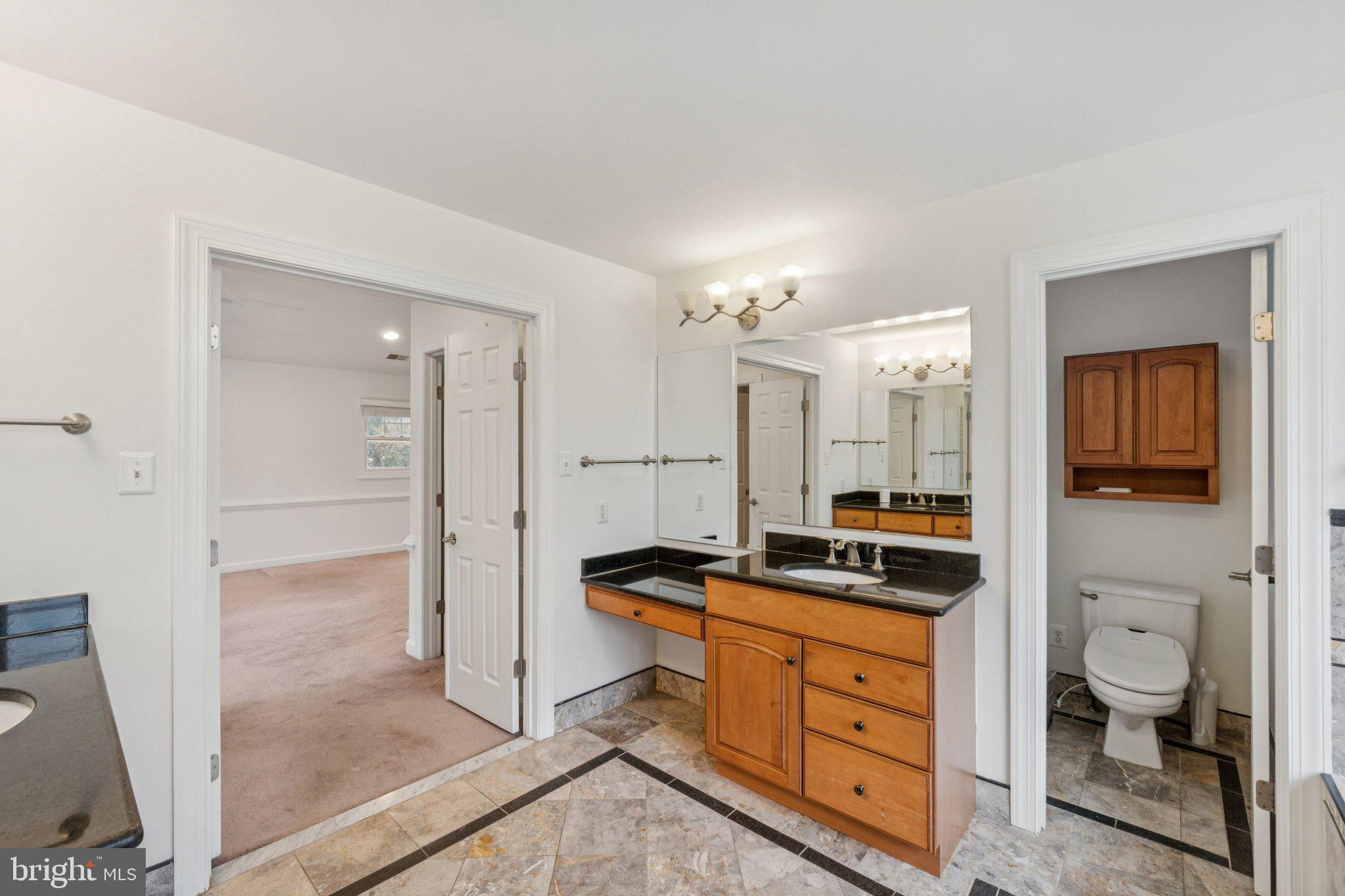 WILLOWS OF POTOMAC - Residential