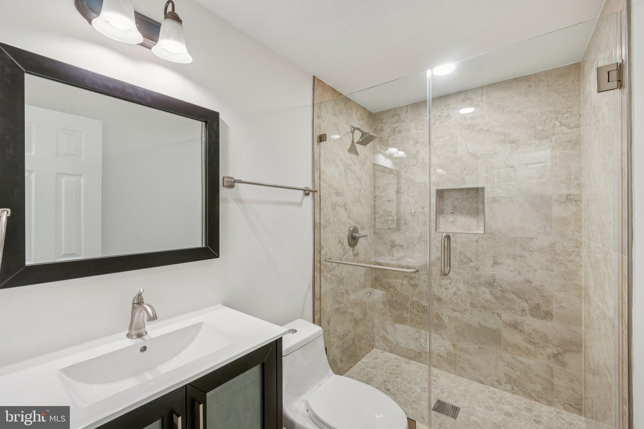 WILLOWS OF POTOMAC - Residential