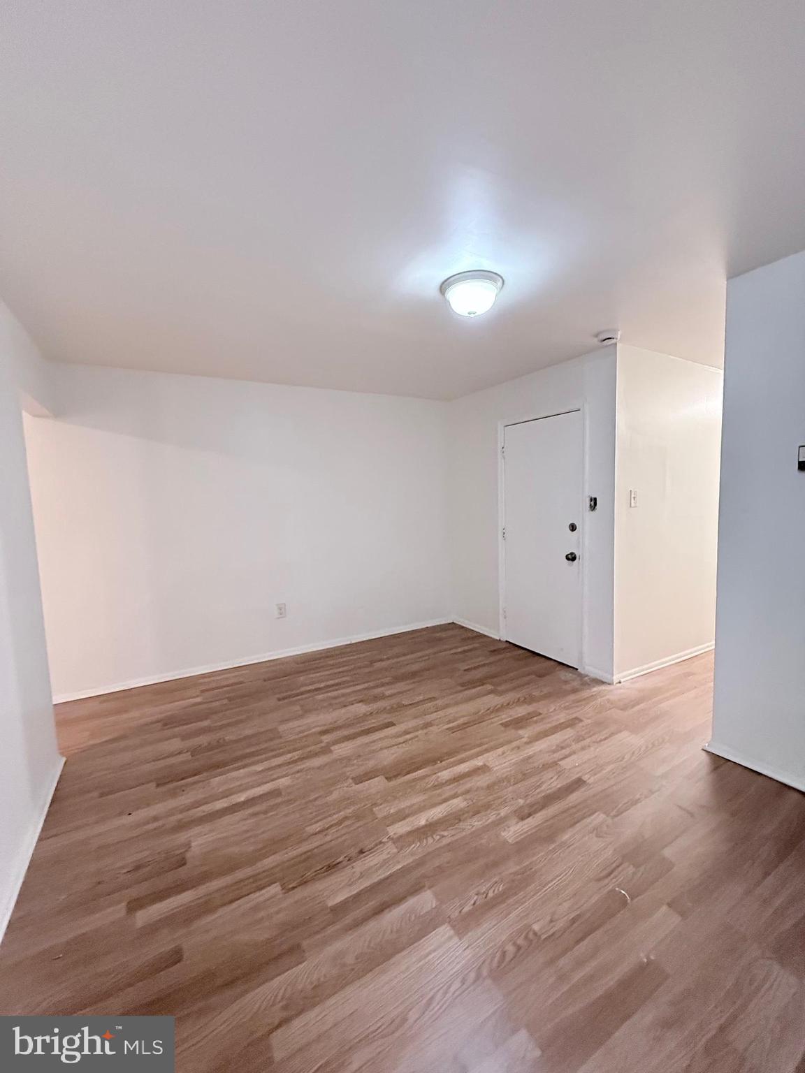 LEXINGTON - Residential Lease