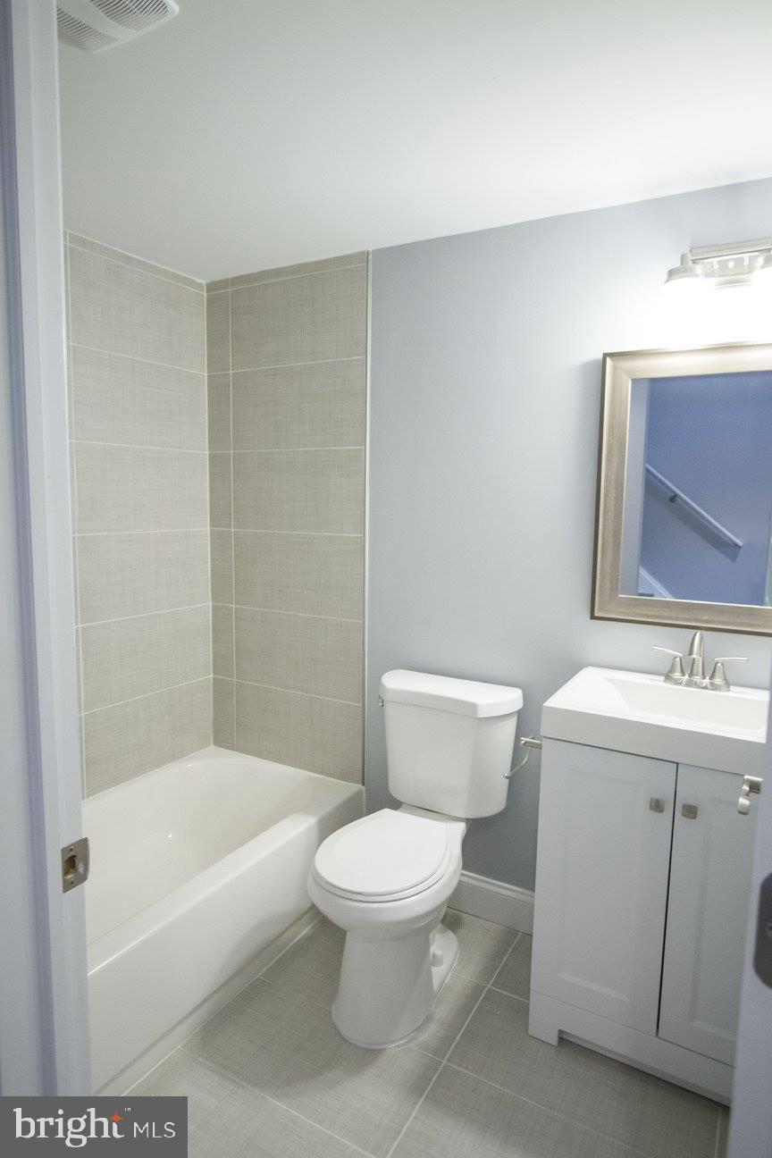 HIGHLANDTOWN - Residential