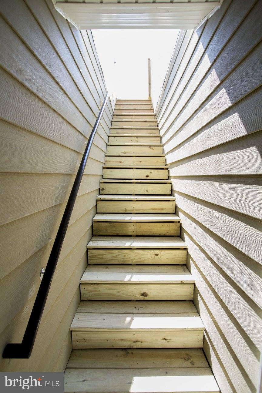 HIGHLANDTOWN - Residential