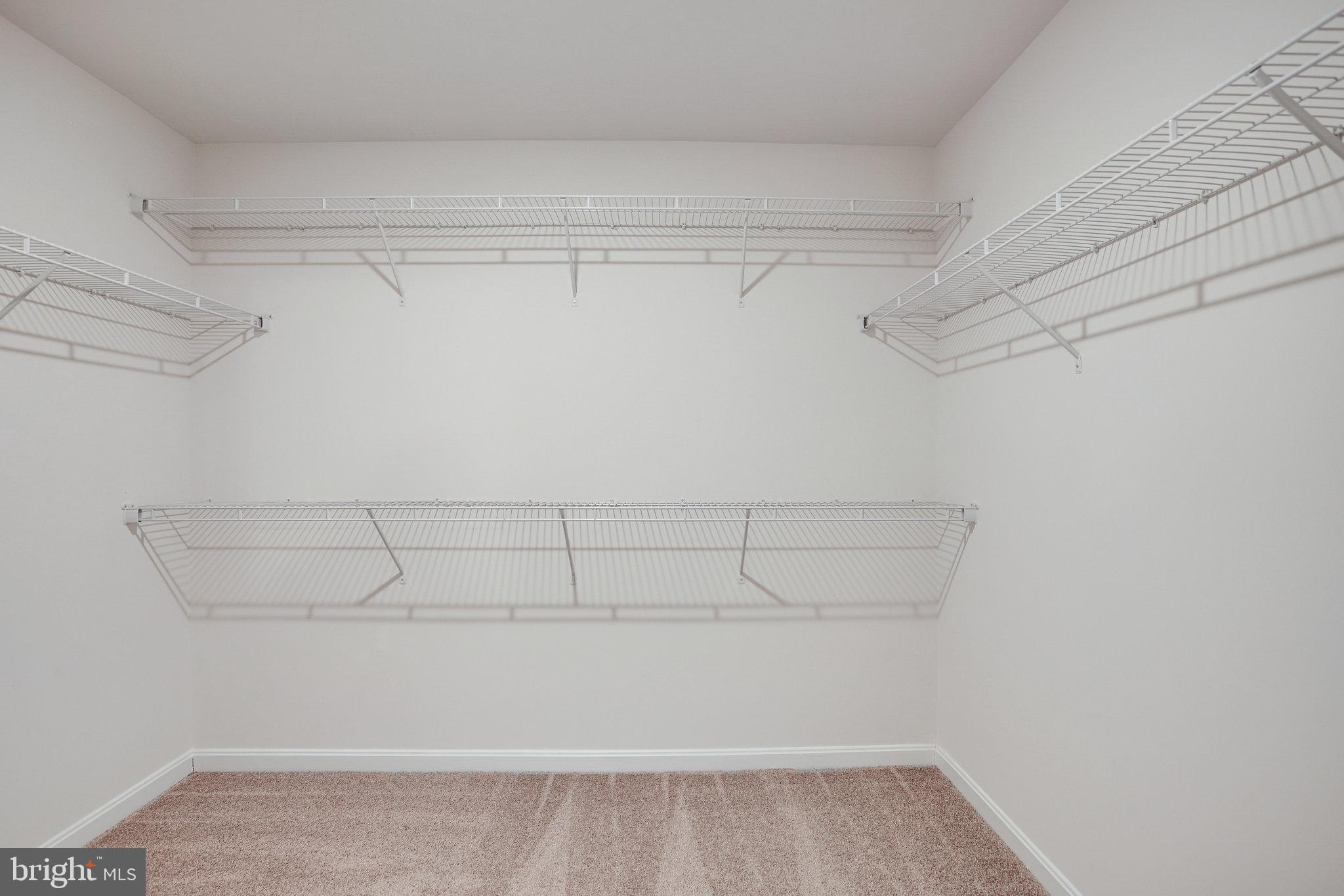 ROBERTS CROSSING - Residential