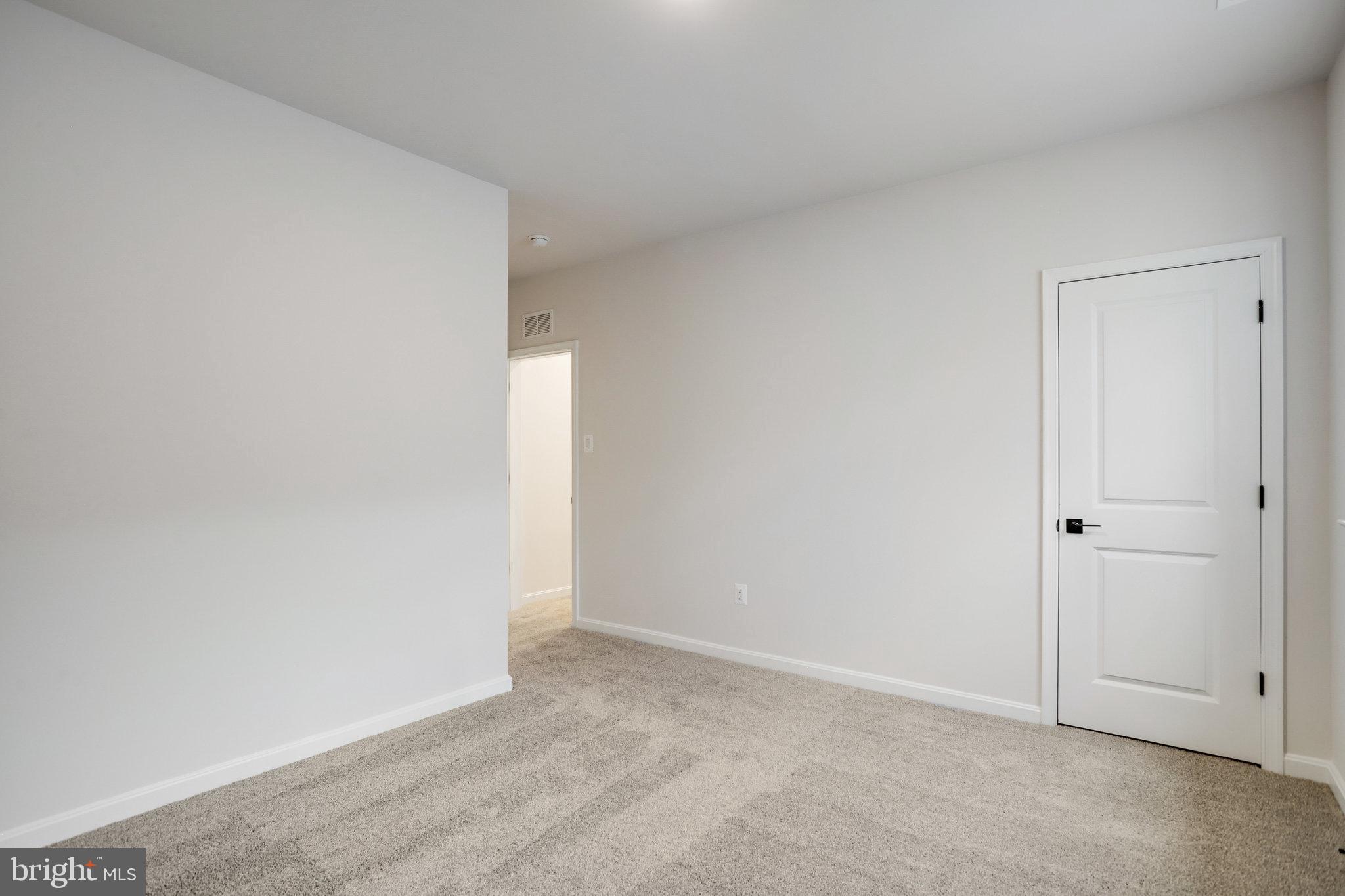 ROBERTS CROSSING - Residential