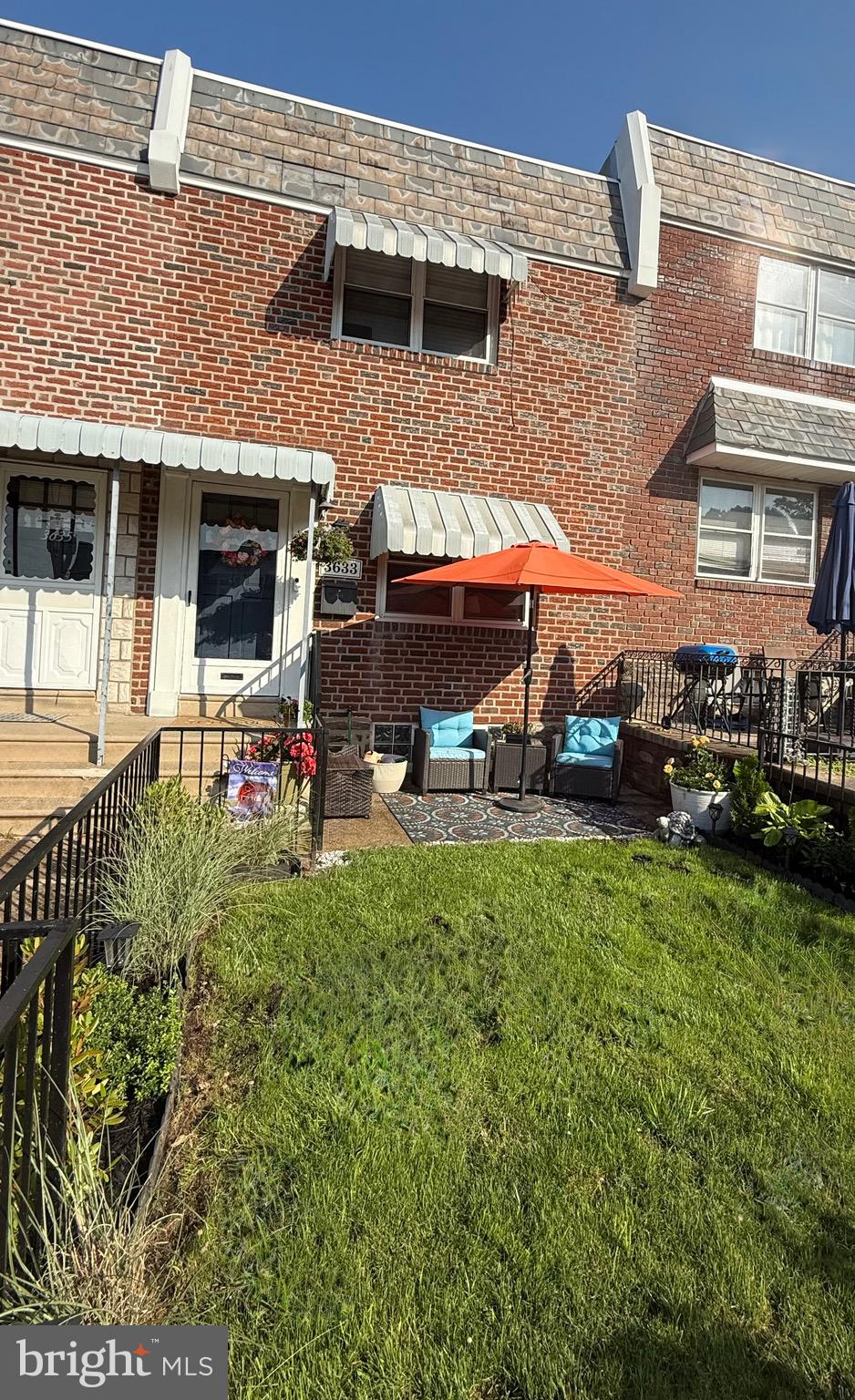 EAST FALLS - Residential