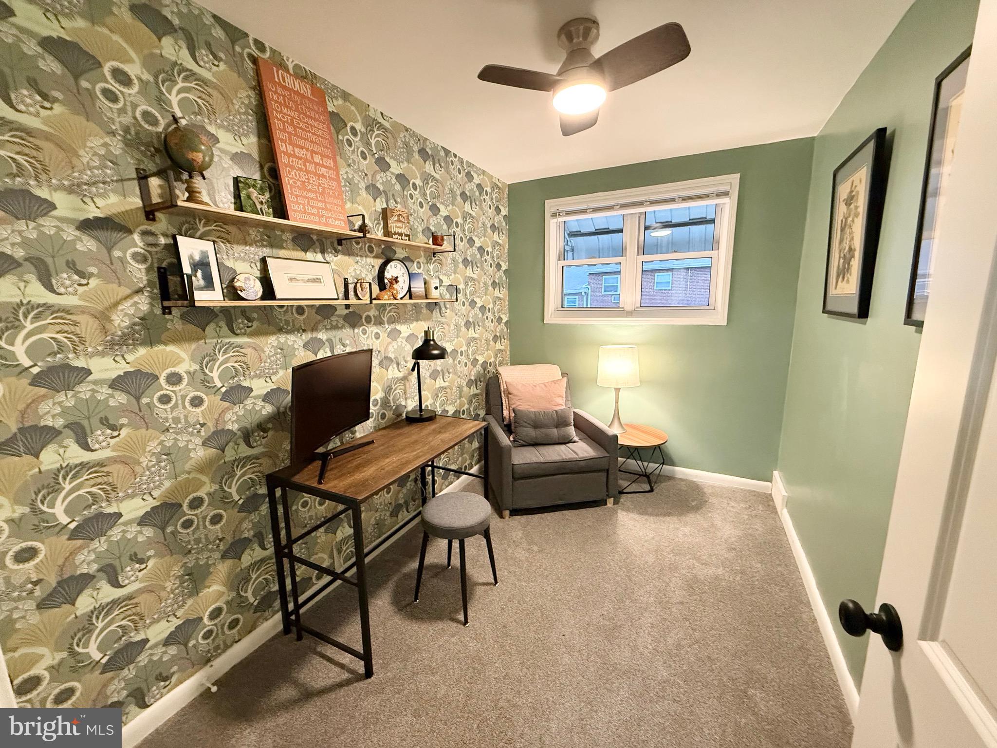 EAST FALLS - Residential