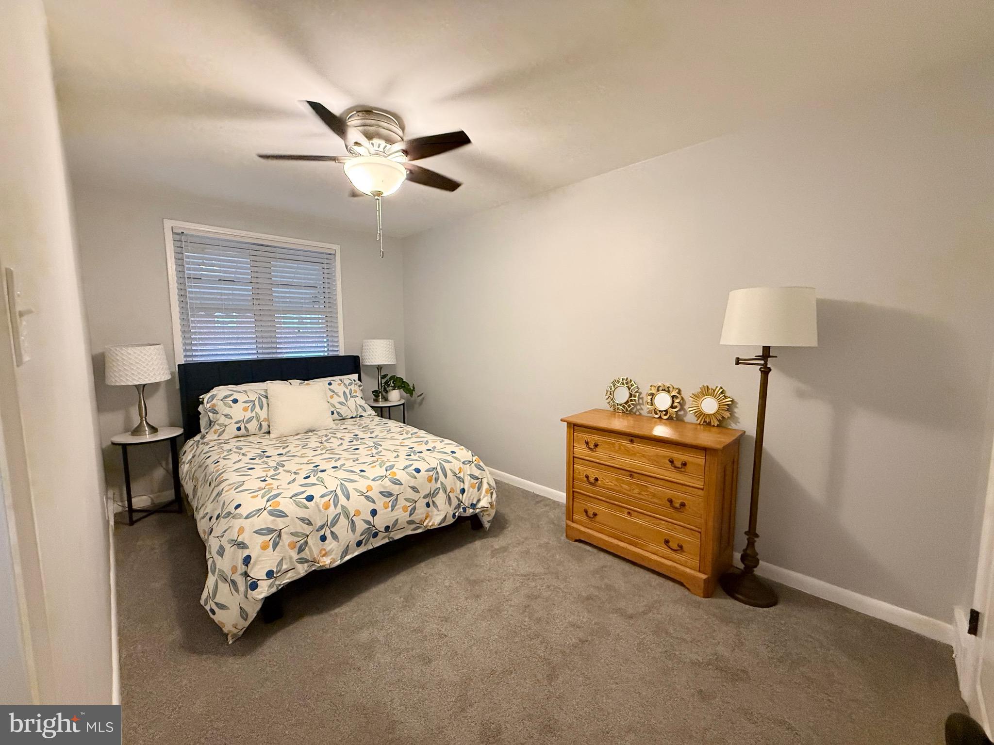 EAST FALLS - Residential