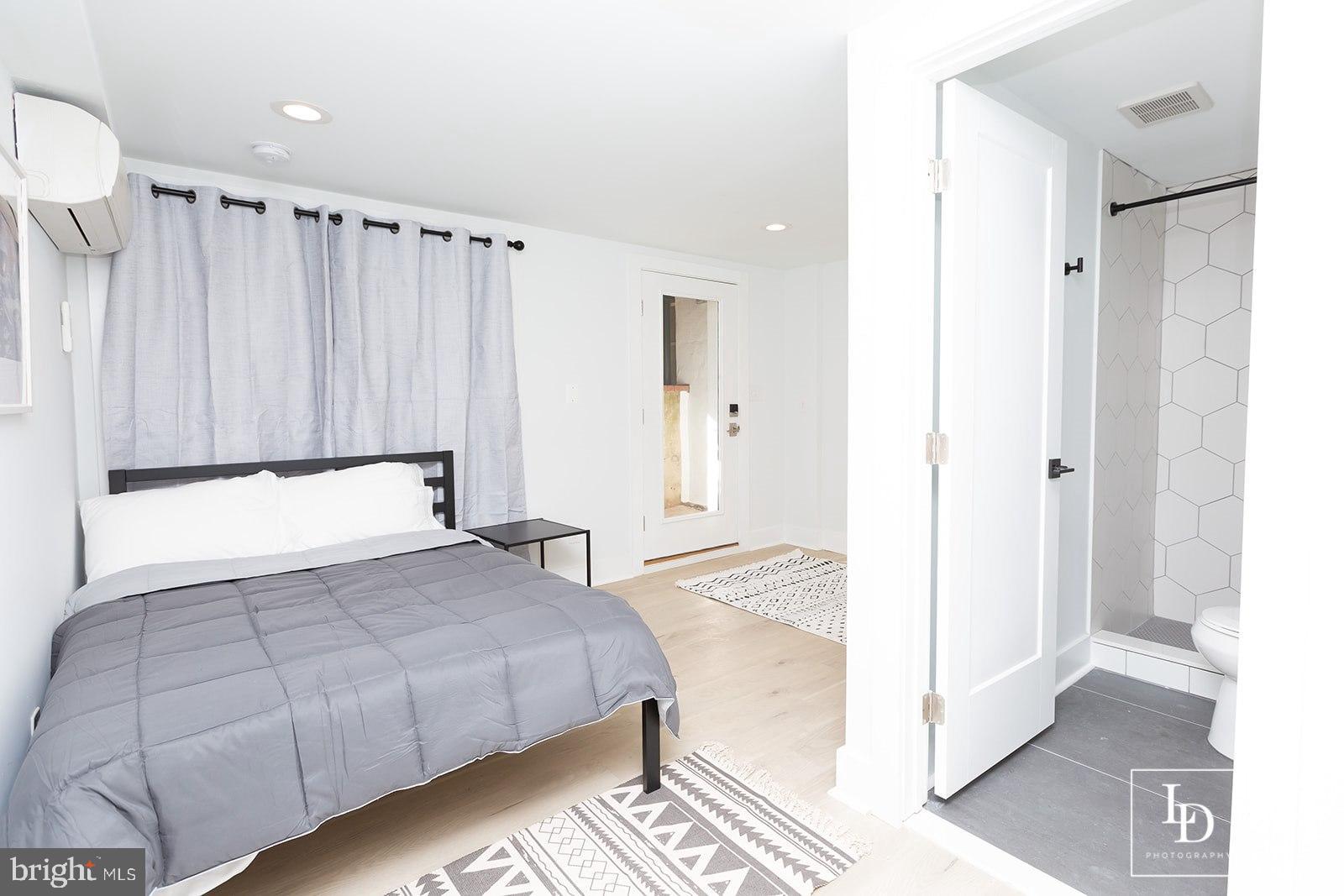 CAPITOL HILL - Residential Income