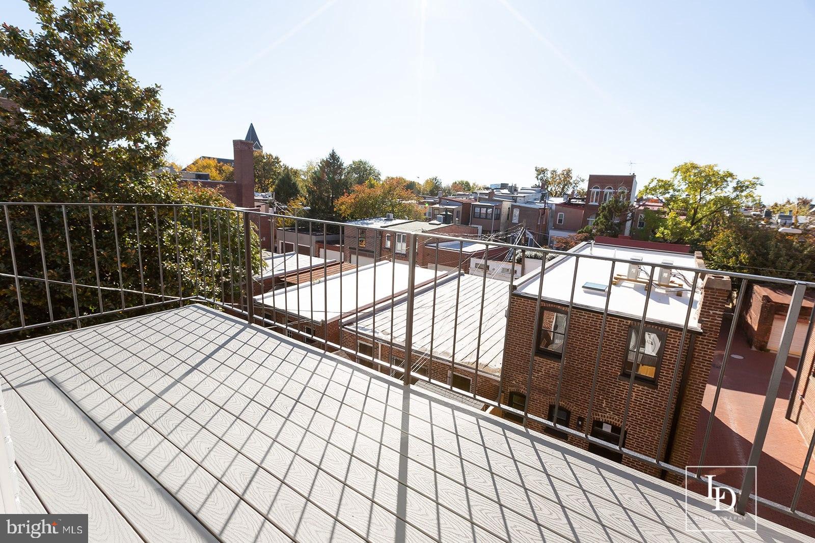CAPITOL HILL - Residential Income