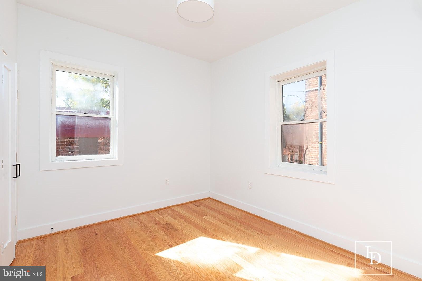 CAPITOL HILL - Residential Income