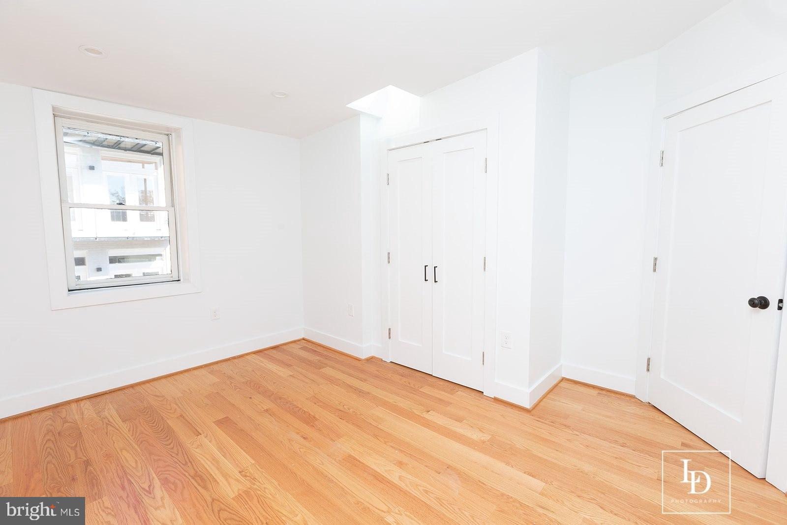 CAPITOL HILL - Residential Income