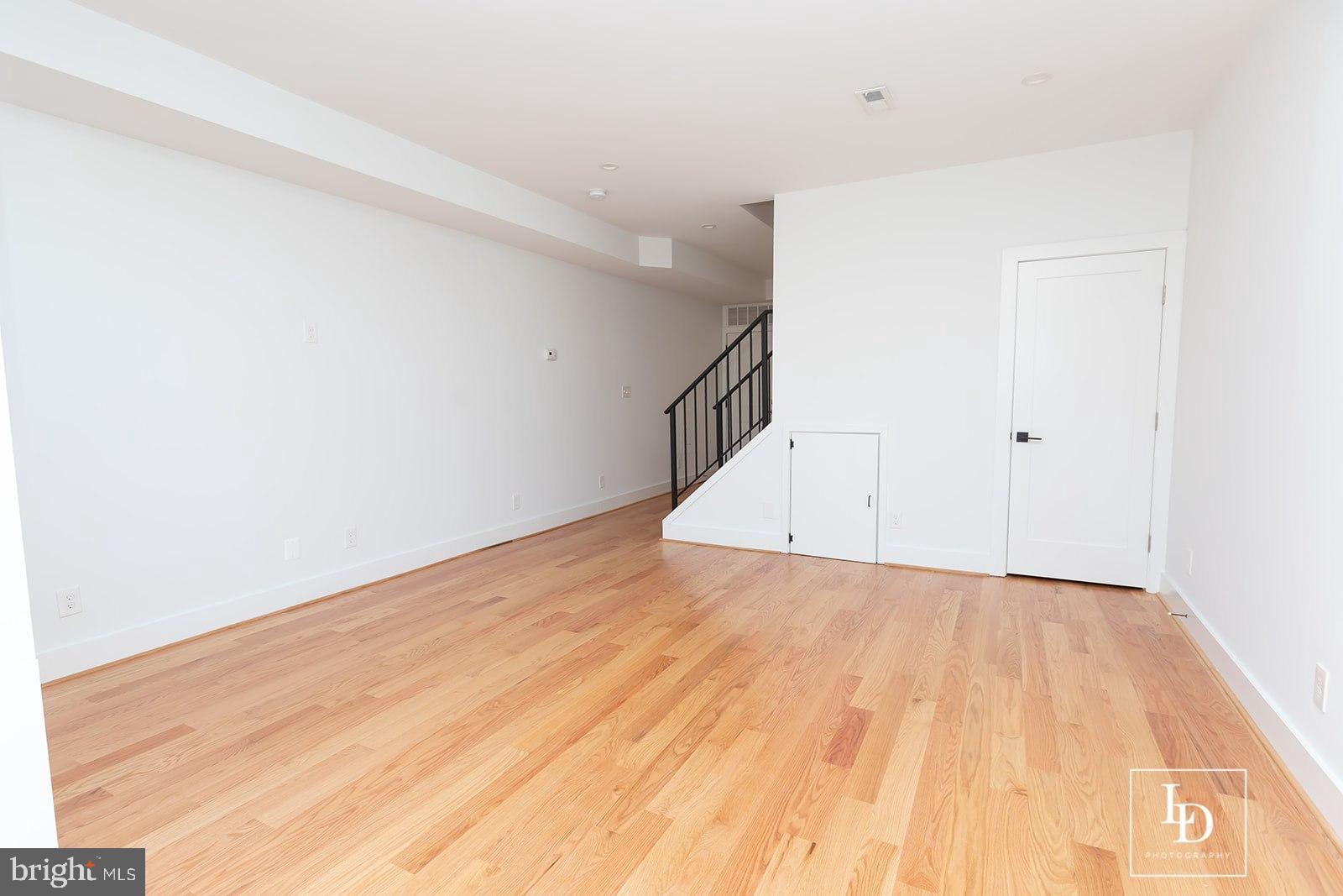 CAPITOL HILL - Residential Income