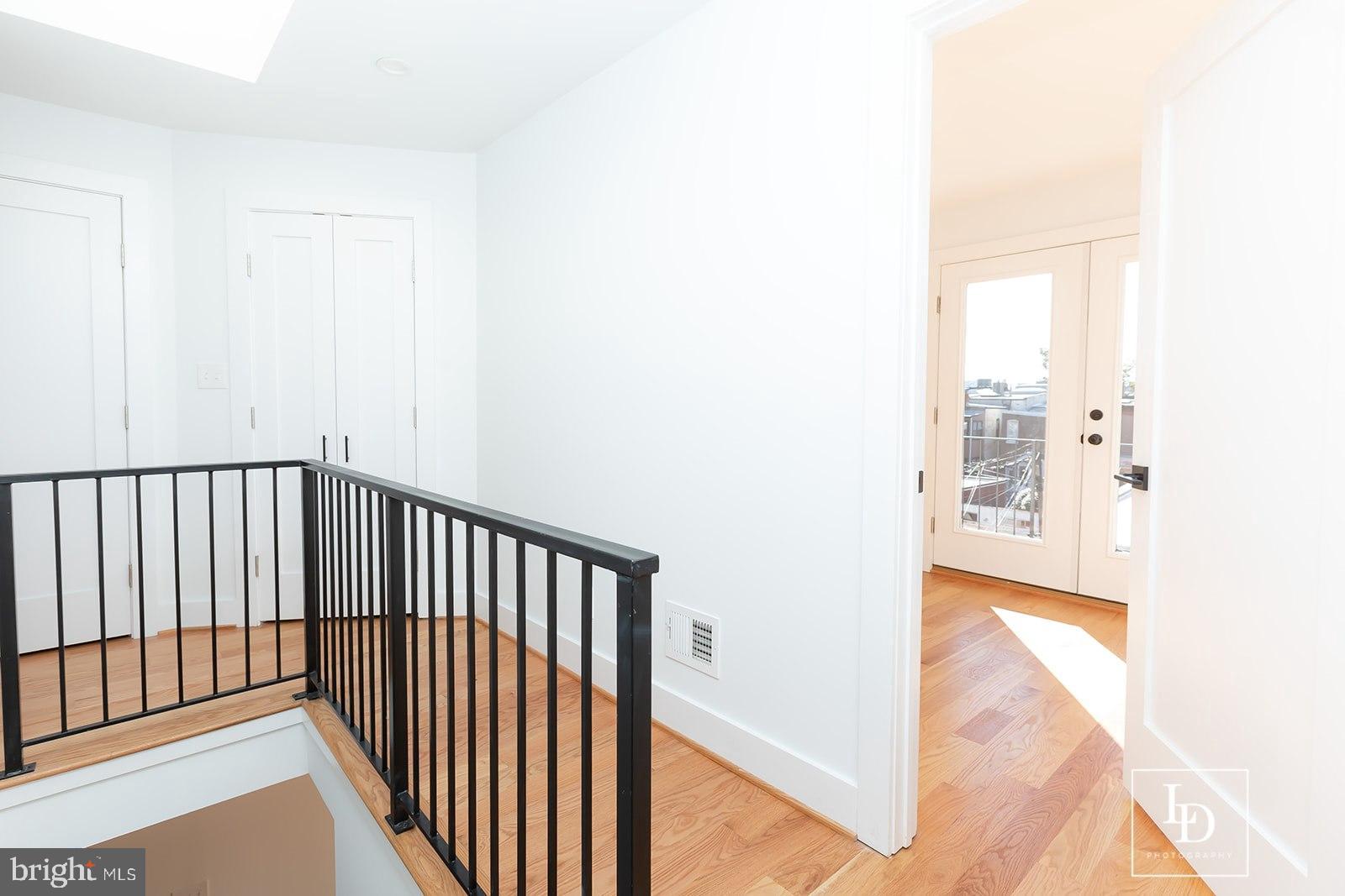 CAPITOL HILL - Residential Income