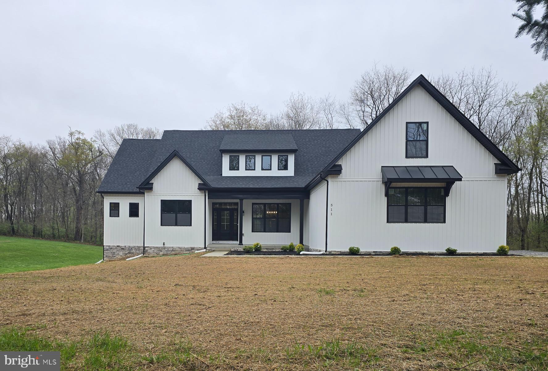 OAK TREE EAST - Residential