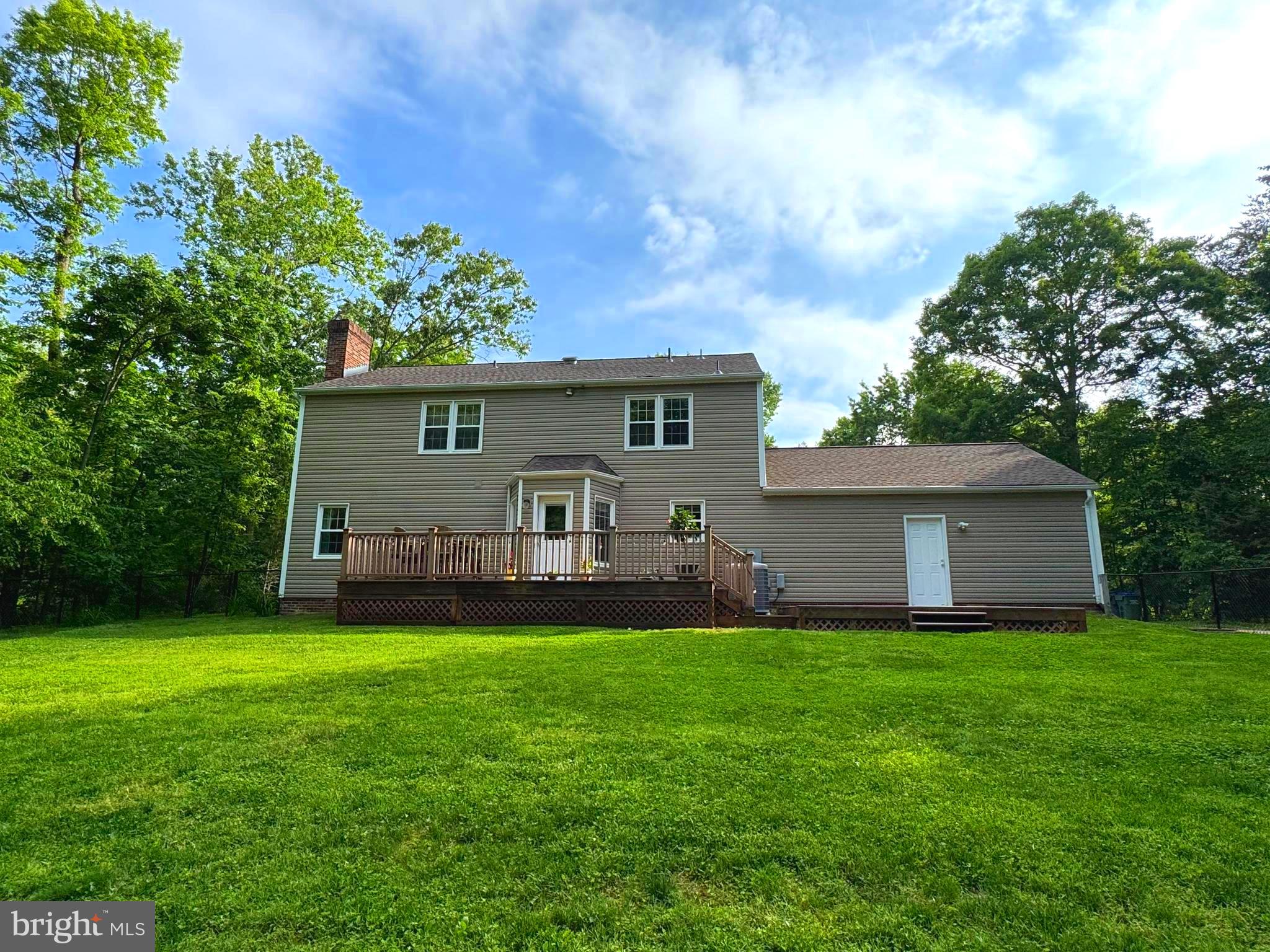 4903 LANYARD LANE