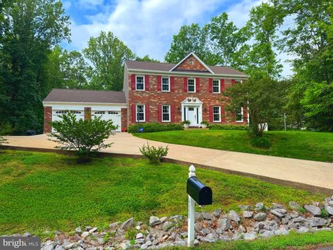 4903 LANYARD LANE WOODBRIDGE VA 22192