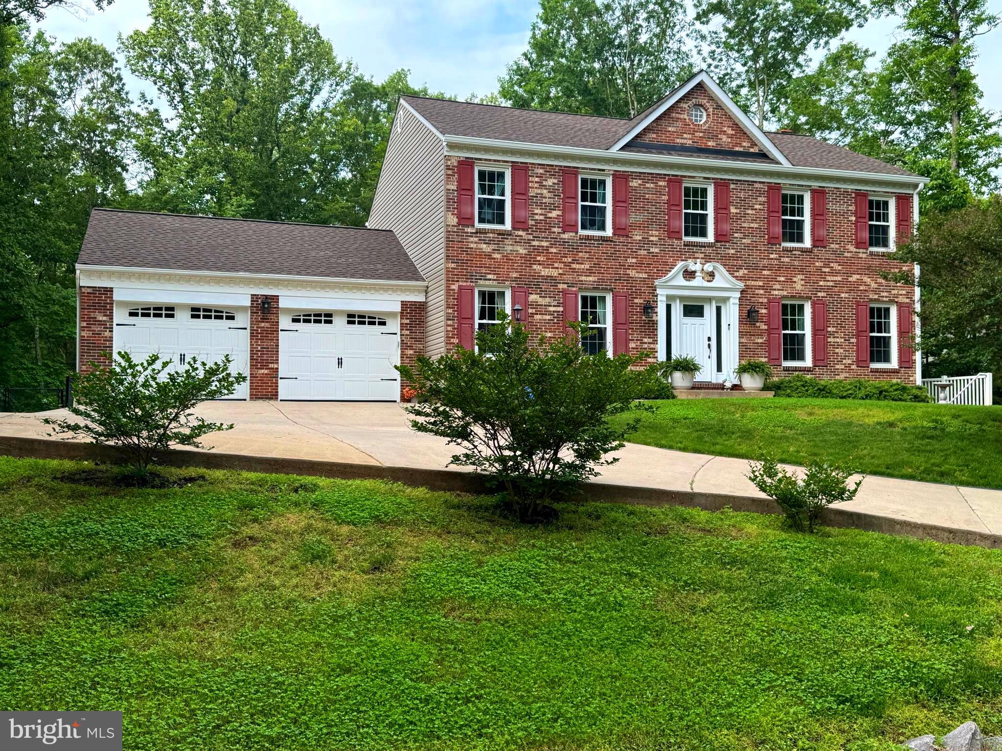 4903 LANYARD LANE
