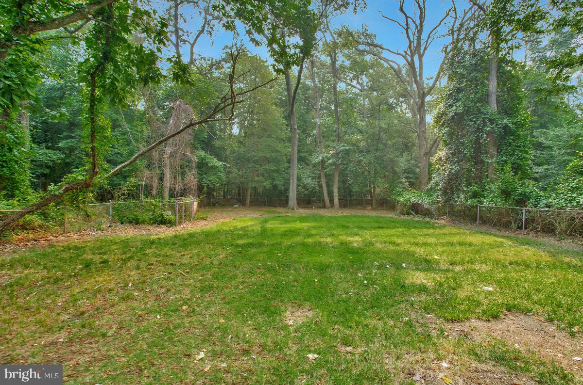 BAHAMA BEACH - Residential