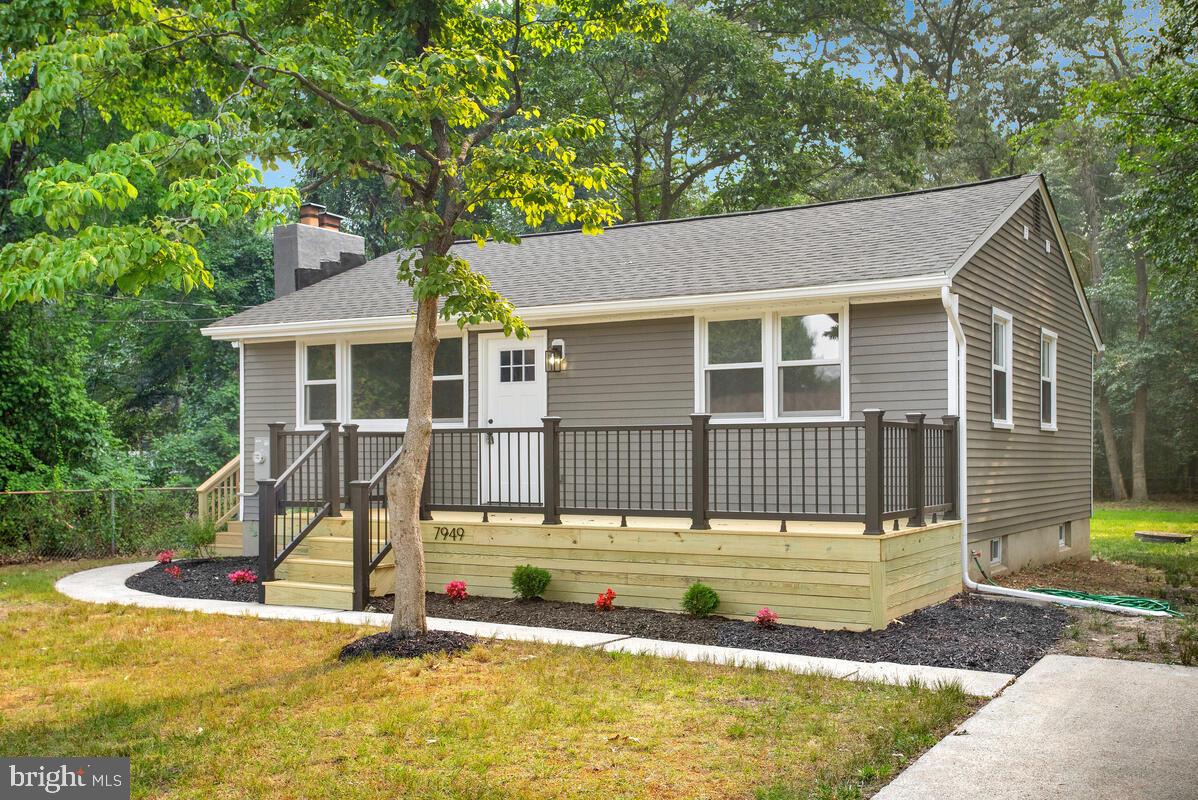 BAHAMA BEACH - Residential