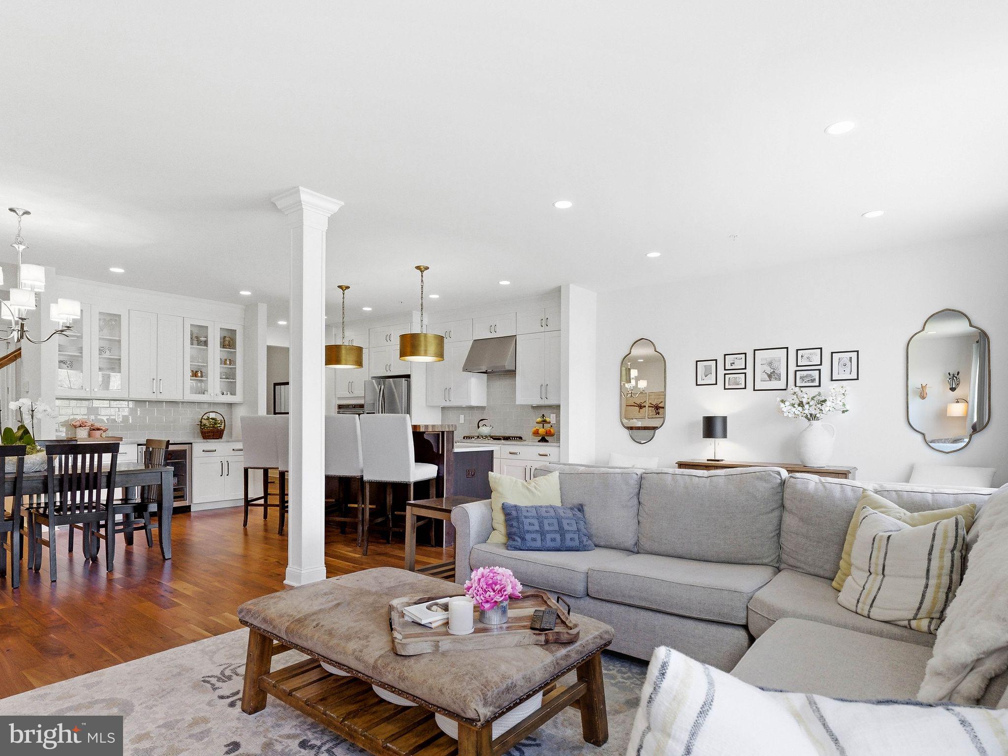 BROOKFIELD - Residential
