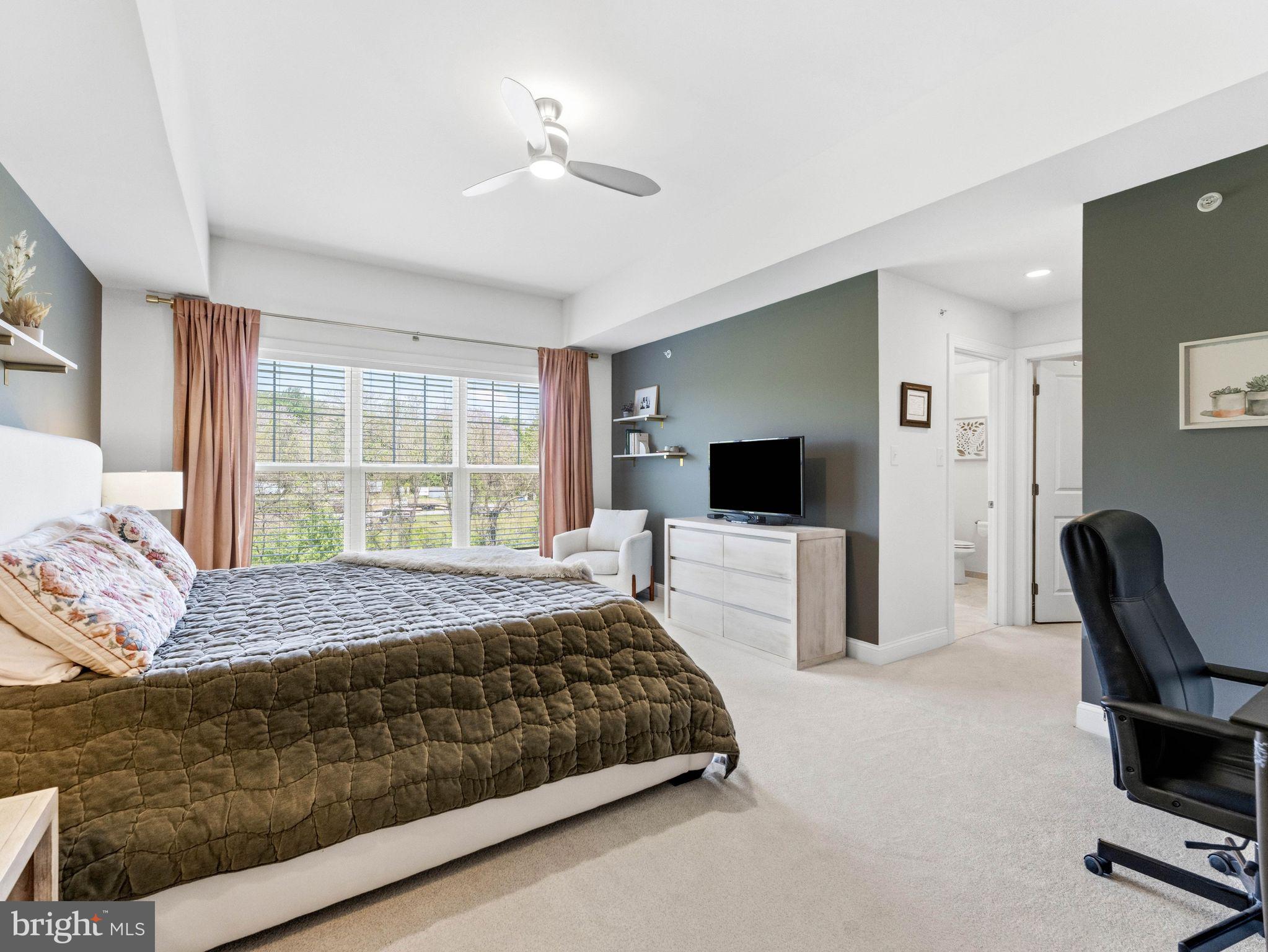 BROOKFIELD - Residential
